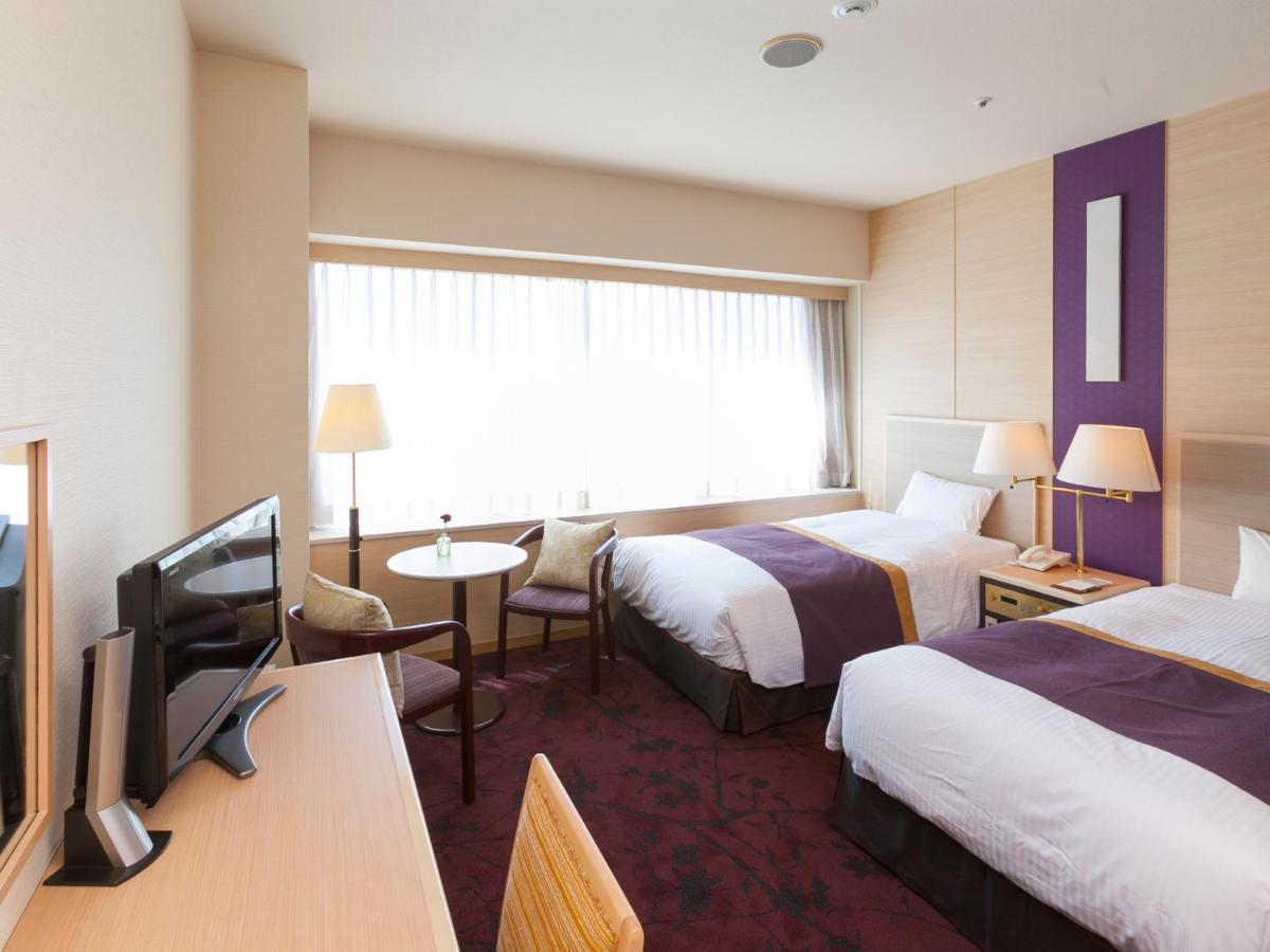 Chofu Creston Hotel Экстерьер фото