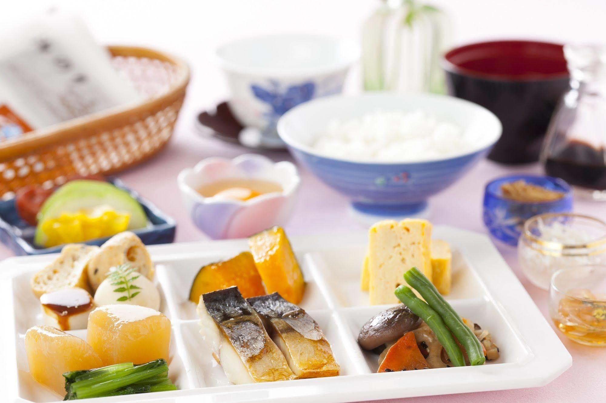 Chofu Creston Hotel Экстерьер фото